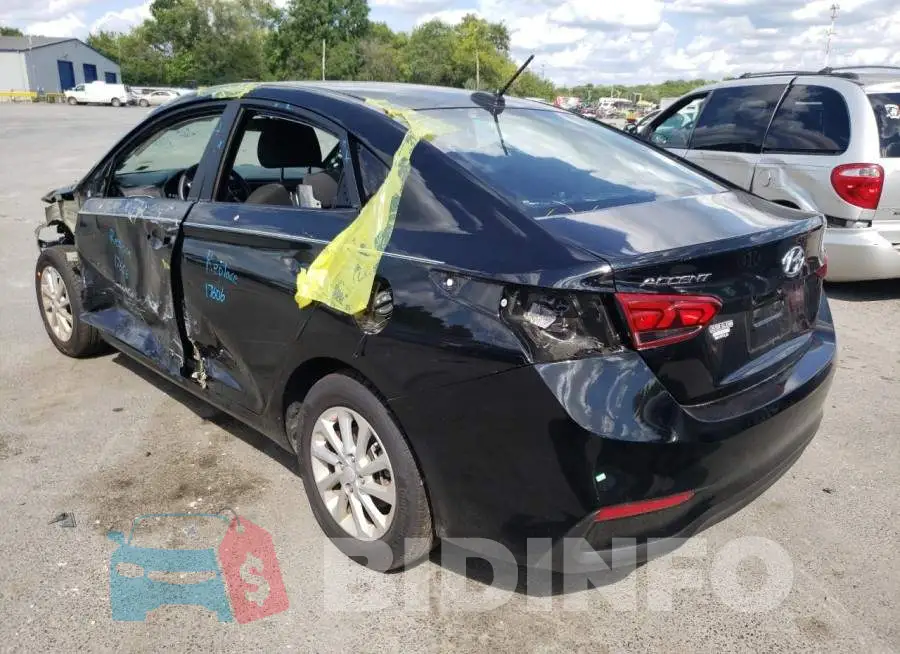 3KPC24A68NE158277 Photo# 3