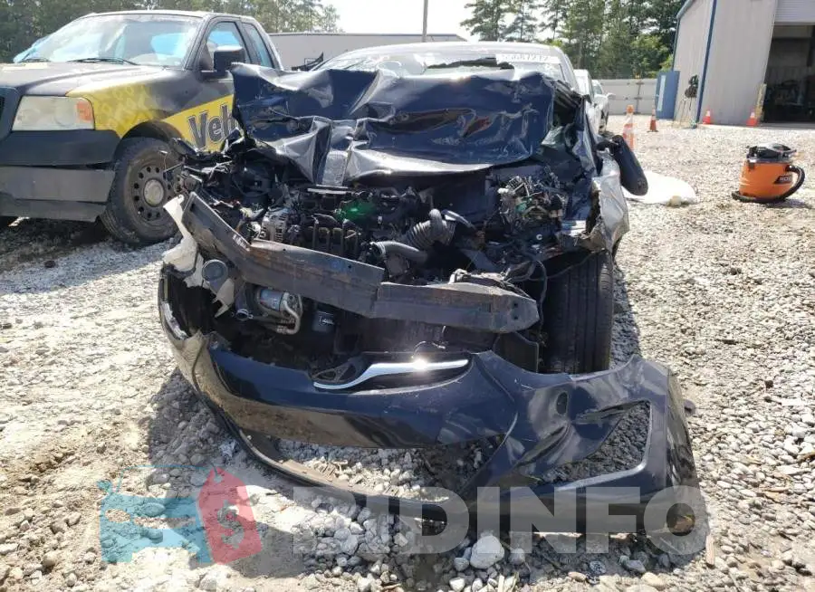 5NPDH4AE3GH655892 Photo# 9