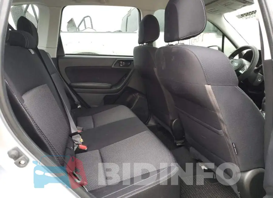 JF2SJAAC6HH435267 Photo# 6