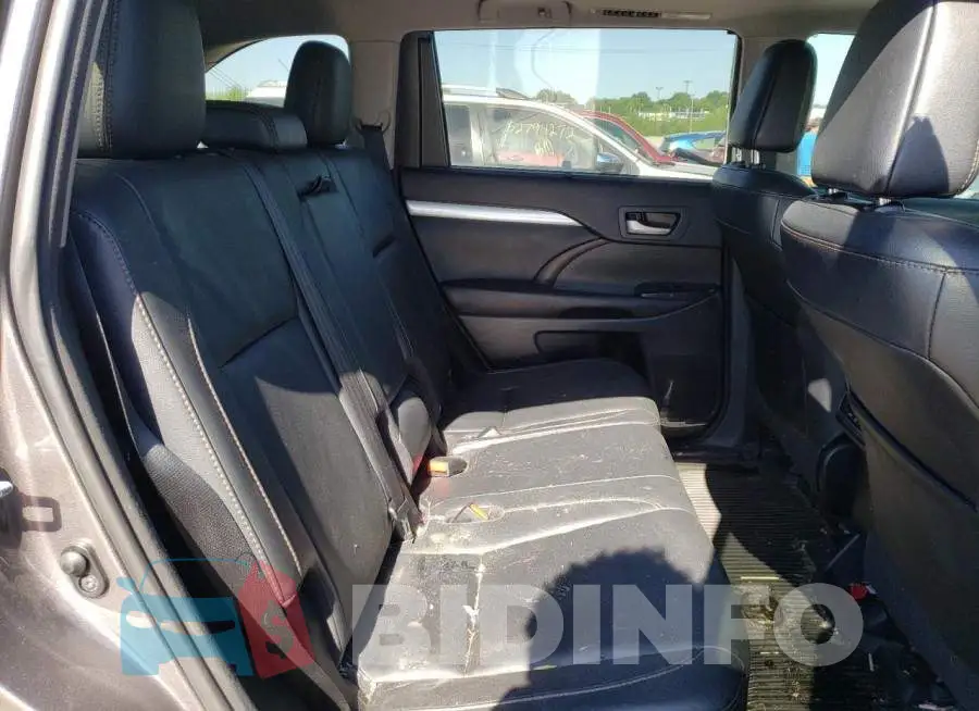 5TDJKRFH7GS344254 Photo# 6