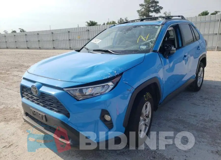 JTMW1RFV8LD045747 Photo# 2