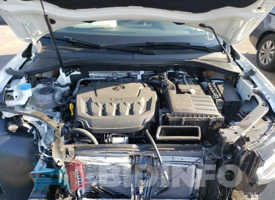 3VV2B7AX9NM068312 Photo# 7