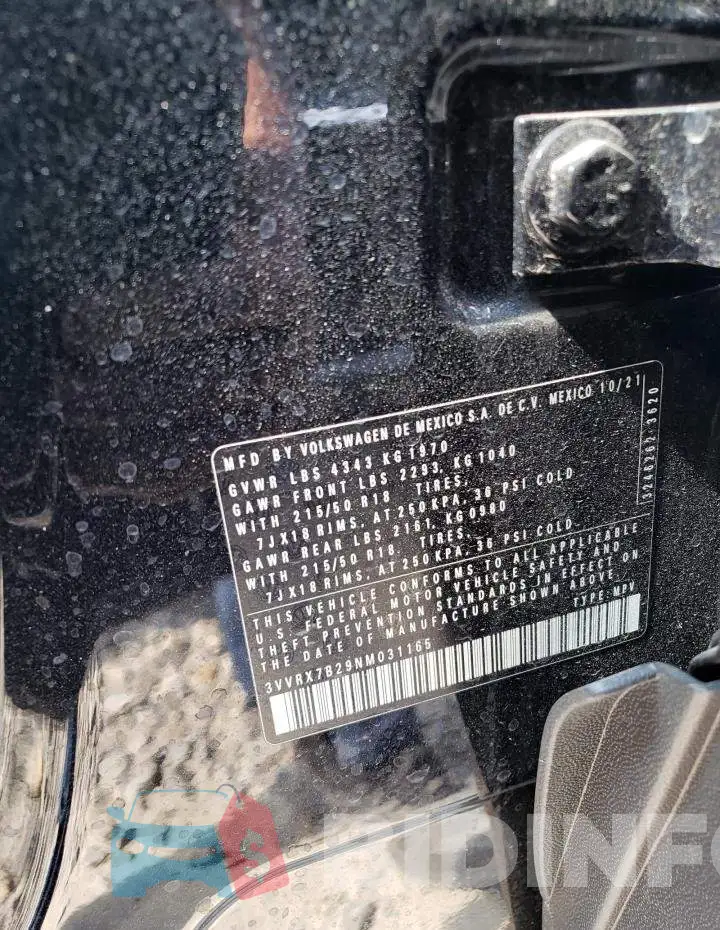 3VVRX7B29NM031165 Photo# 10
