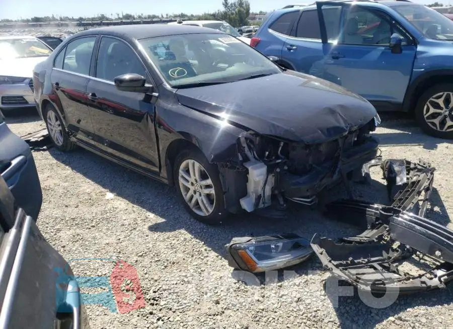 3VW2B7AJ3HM367631 Photo# 1