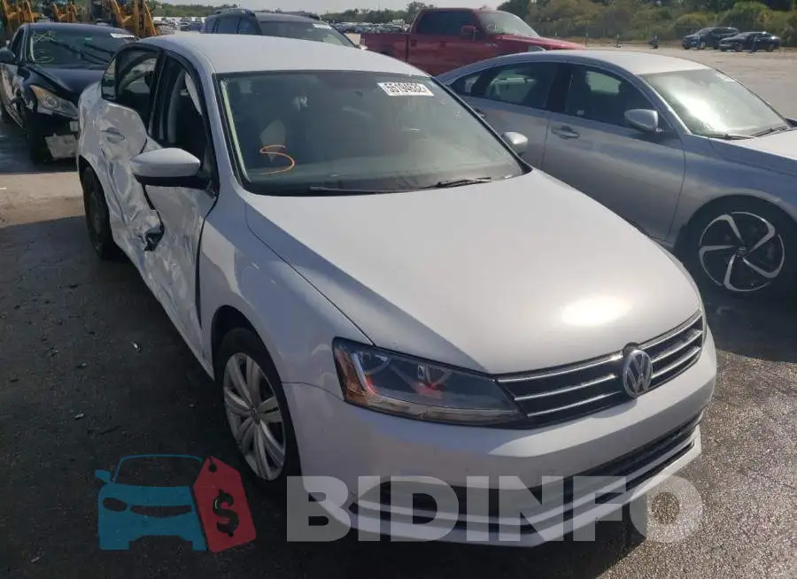 3VW2B7AJ4HM249359 Photo# 1