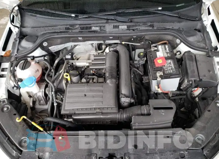 3VWDB7AJ0HM314748 Photo# 7