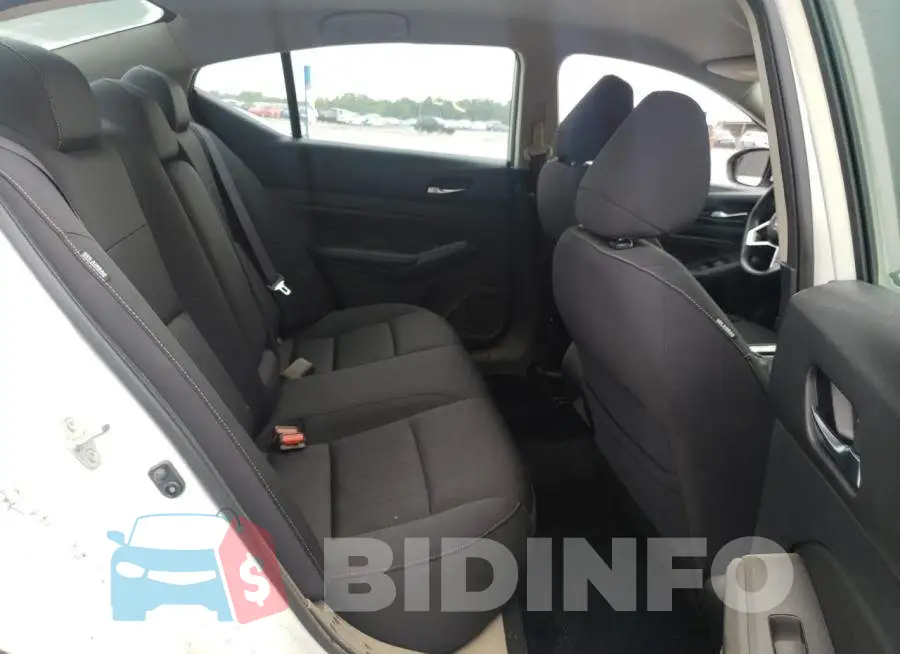 1N4BL4BV6KC139346 Photo# 6