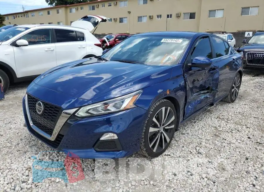 1N4BL4CV9KC185218 Photo# 2