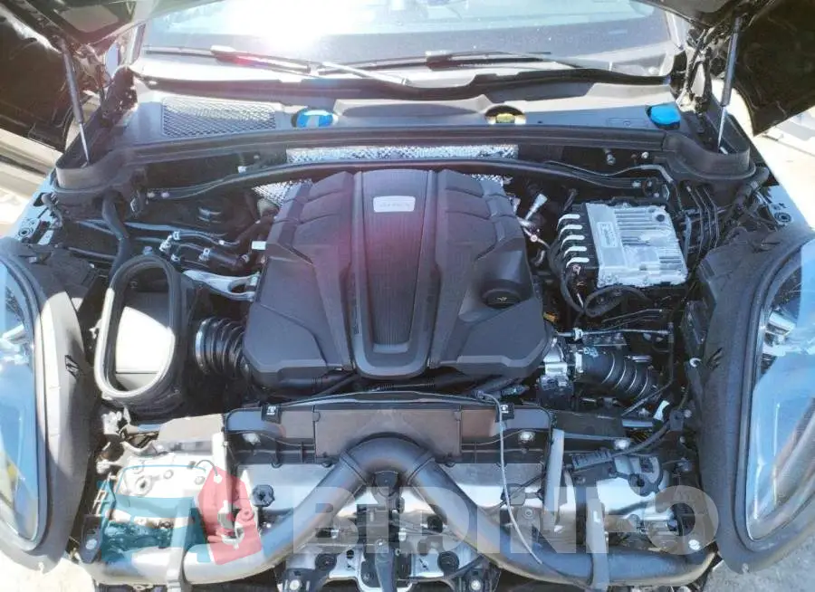 WP1AB2A57MLB37038 Photo# 7