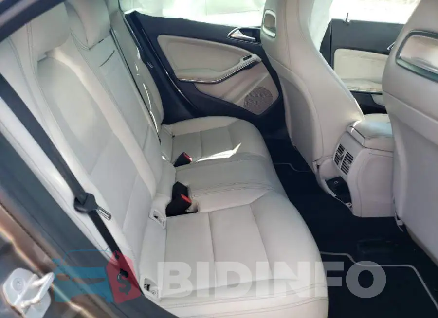 WDDSJ4EB3GN377710 Photo# 6