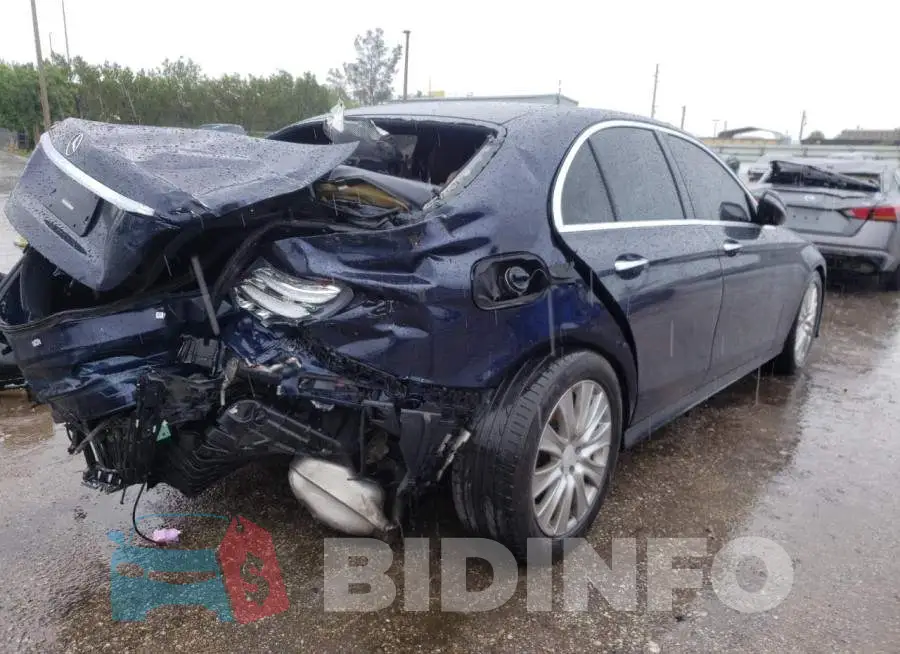 WDDZF4JB5HA227080 Photo# 4