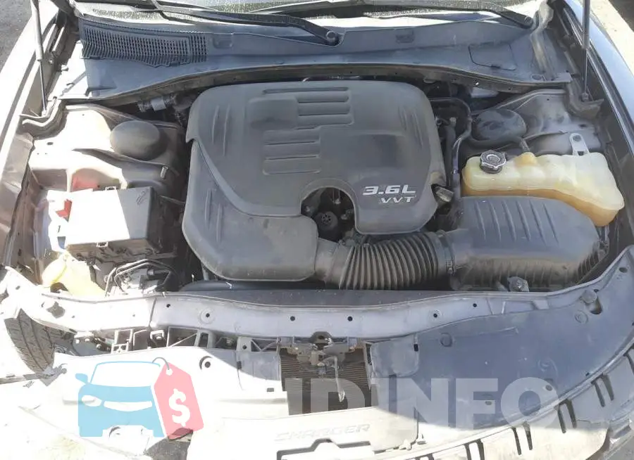 2C3CDXHG8JH125812 Photo# 6