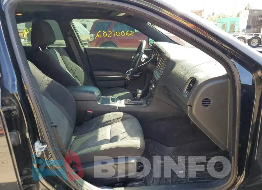 2C3CDXJG7JH256143 Photo# 5