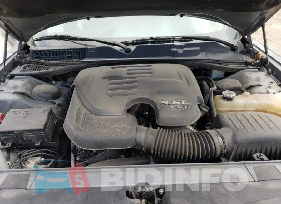 2C3CDZAG3KH560762 Photo# 7