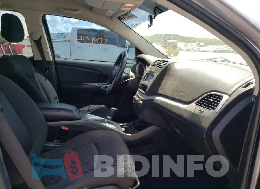 3C4PDCAB7HT584092 Photo# 5