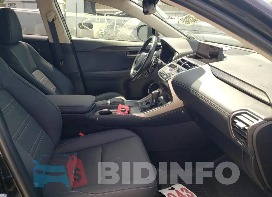 JTJGARDZ7M2250366 Photo# 5