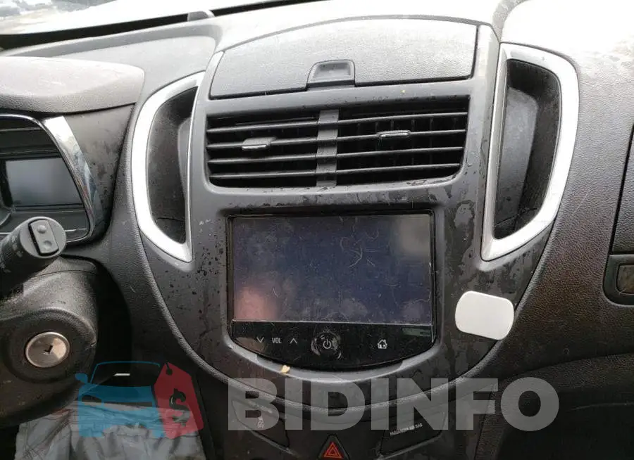 3GNCJNSB9GL175745 Photo# 9