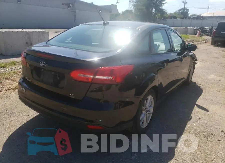 1FADP3F23GL271561 Photo# 4