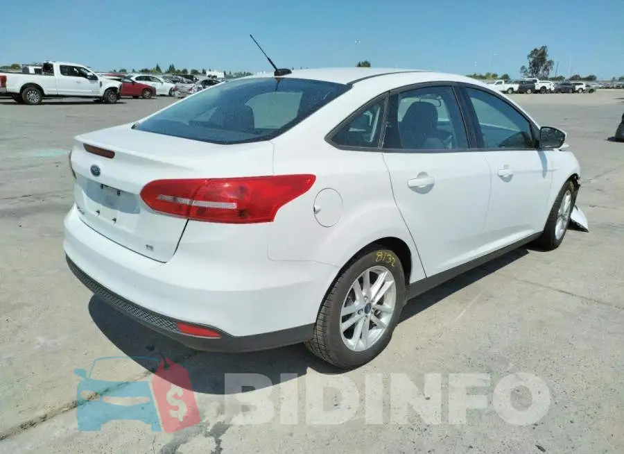 1FADP3F29GL332153 Photo# 4