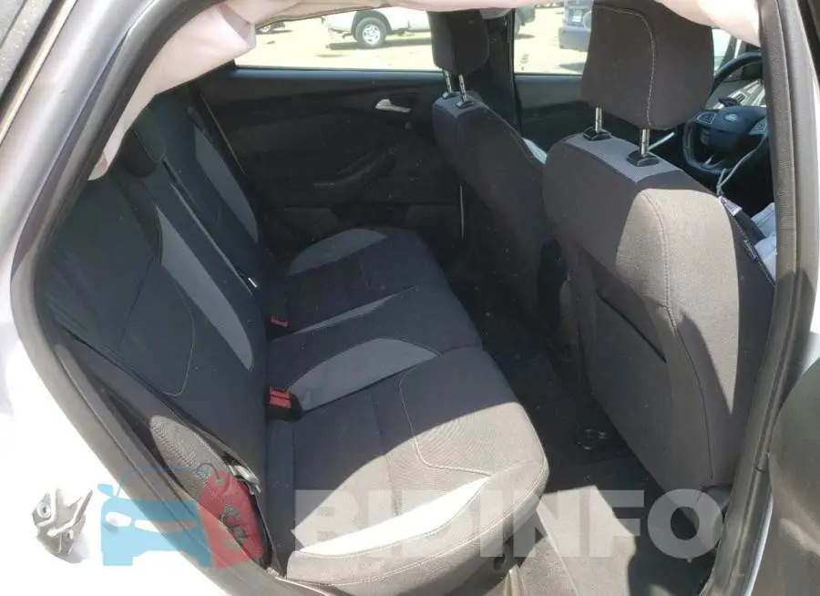 1FADP3L90GL262964 Photo# 6