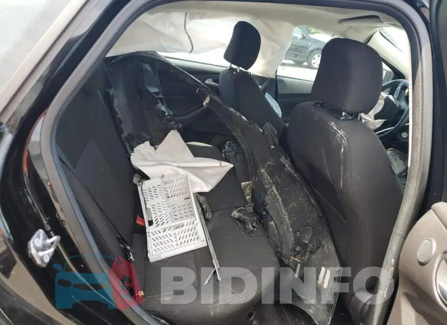 1FADP3M2XHL260996 Photo# 6
