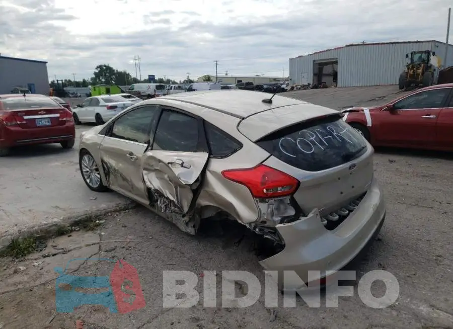 1FADP3N22JL233098 Photo# 3