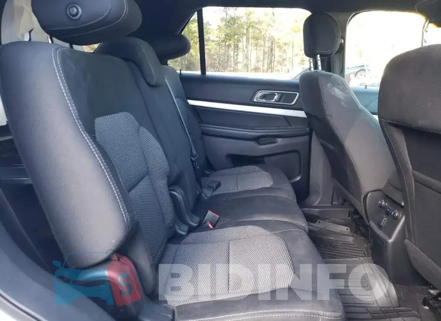 1FM5K8D89HGB00398 Photo# 6
