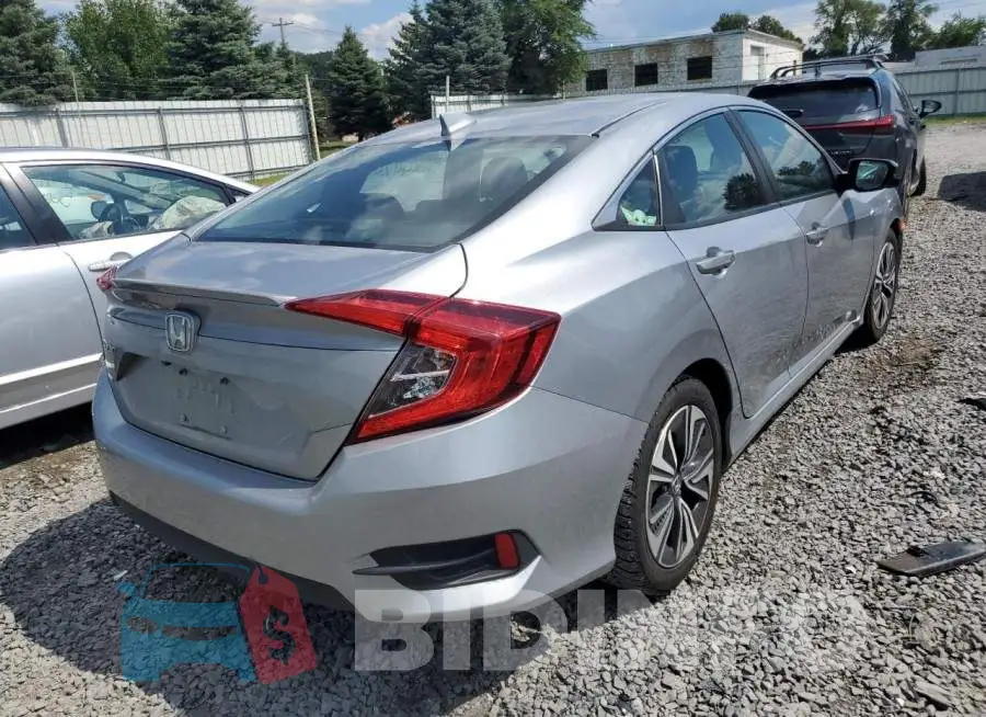 19XFC1F32HE001615 Photo# 4