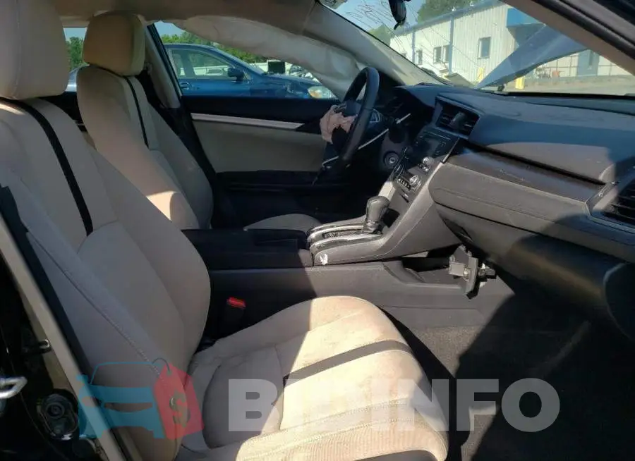 19XFC2F58HE067819 Photo# 5