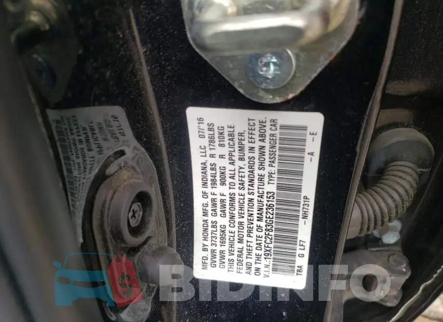 19XFC2F83GE236153 Photo# 10