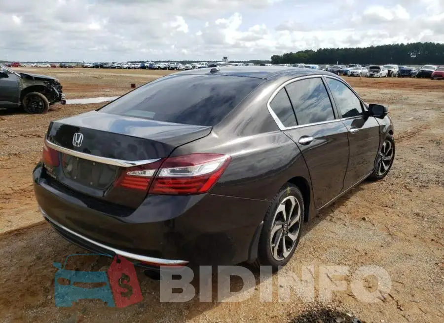1HGCR2F86HA116015 Photo# 4