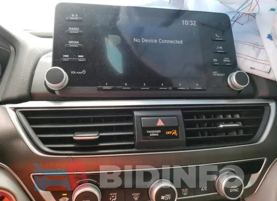 1HGCV1F13KA163129 Photo# 9