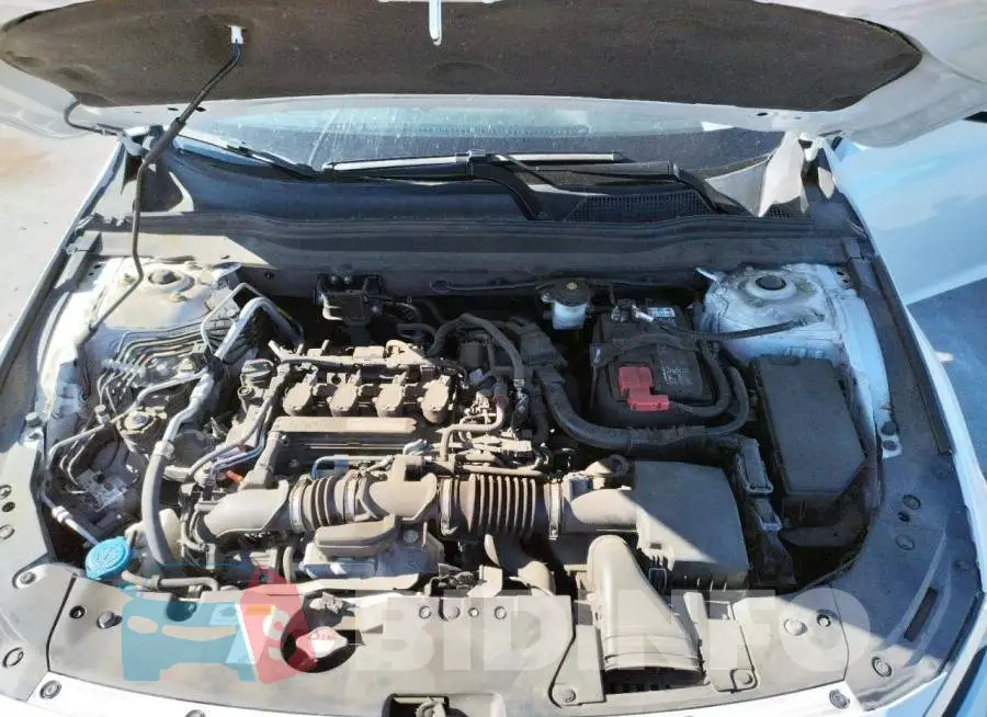 1HGCV1F18KA058893 Photo# 7