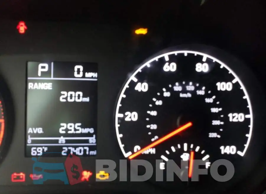 3KPC24A33KE073252 Photo# 8