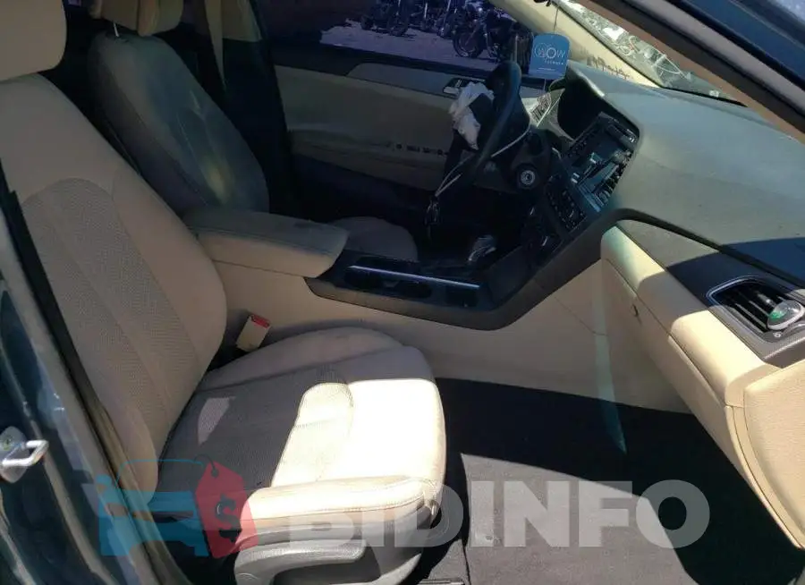 5NPE24AF2GH263145 Photo# 5