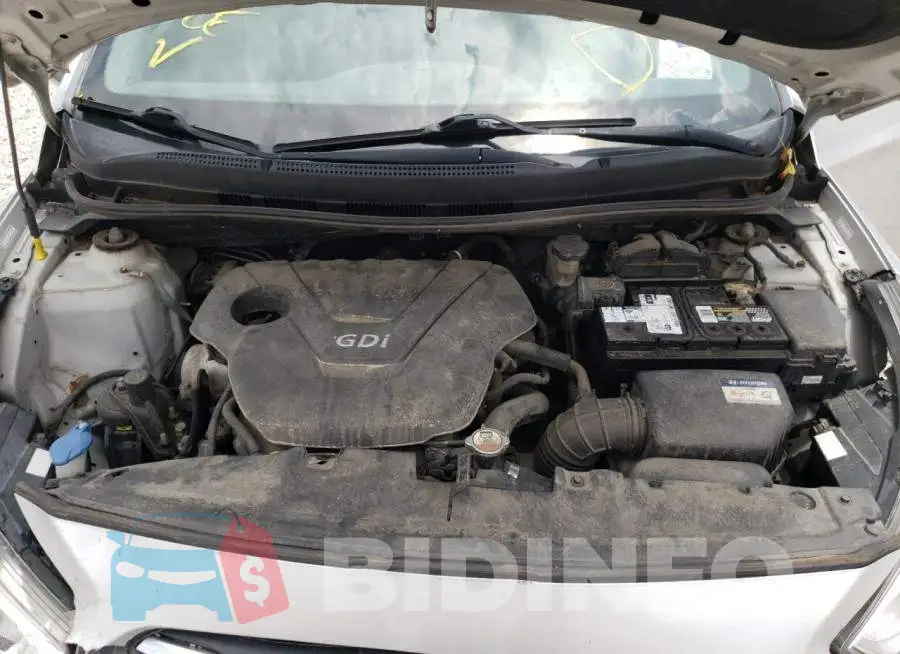 KMHCT5AE9GU247804 Photo# 7