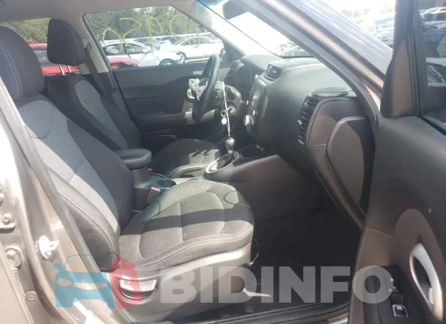 KNDJP3A5XJ7580281 Photo# 5