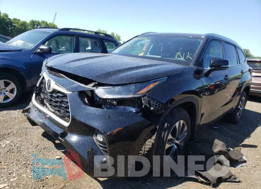 5TDGZRBH3MS558729 Photo# 2