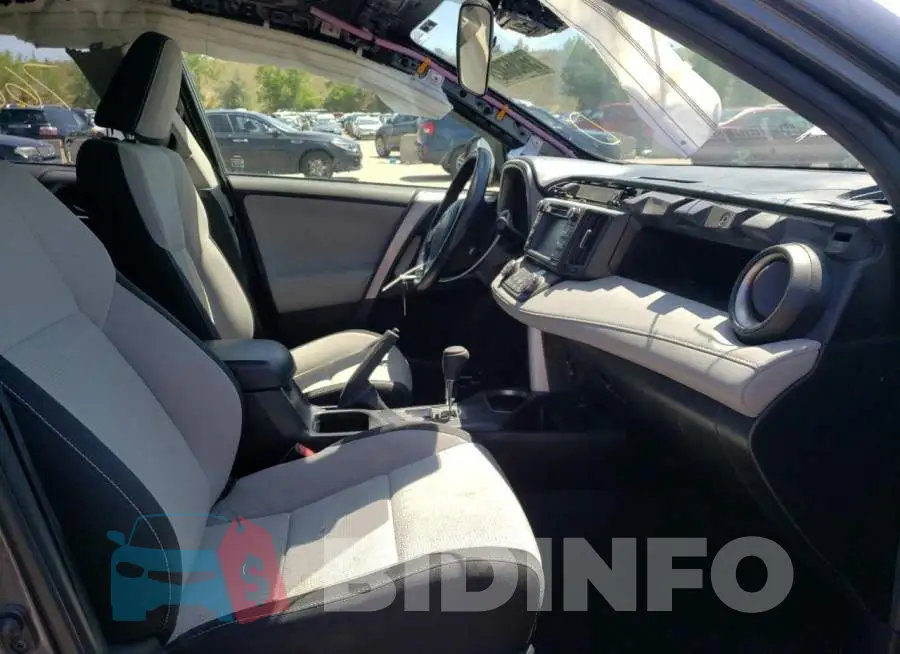 JTMRFREV7HD209836 Photo# 5