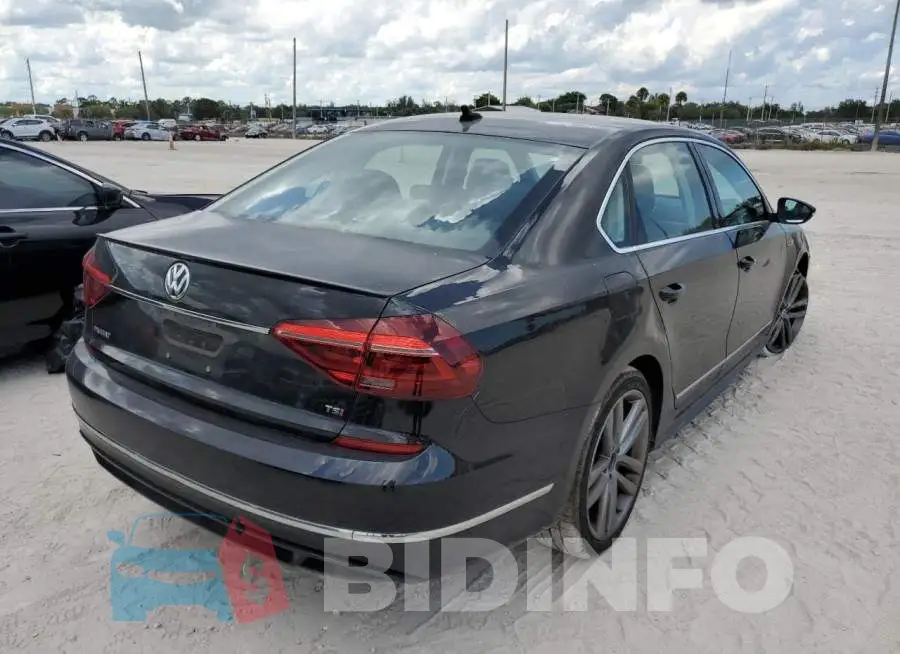 1VWDT7A3XHC085916 Photo# 4
