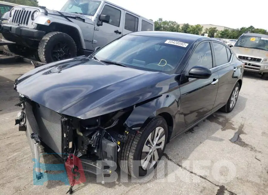 1N4BL4BV7KC115671 Photo# 2