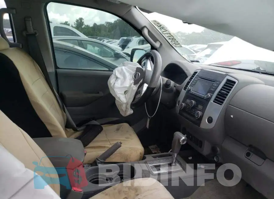 1N6AD0ER9GN733867 Photo# 5