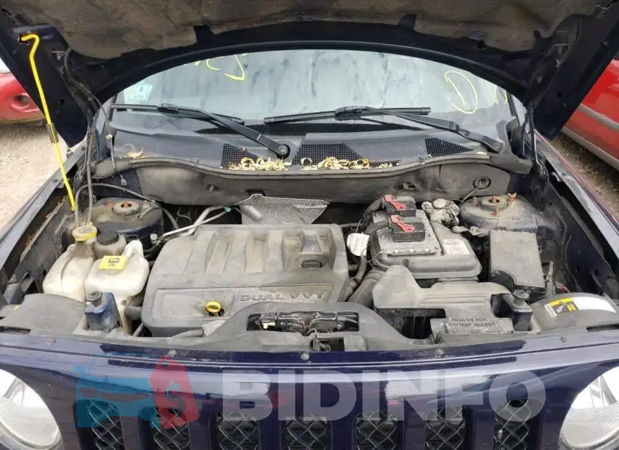 1C4NJRFB1GD671521 Photo# 7