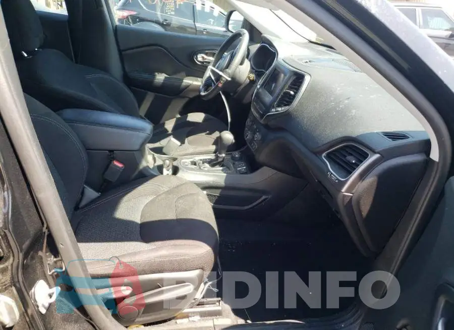 1C4PJMCB5KD330423 Photo# 5