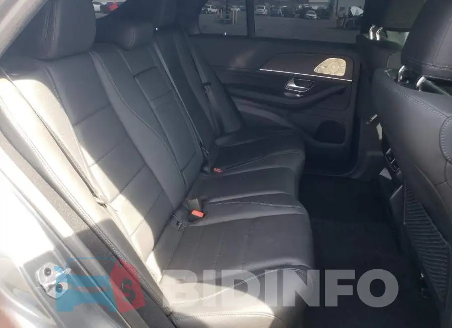 4JGFB4KB6NA735413 Photo# 6