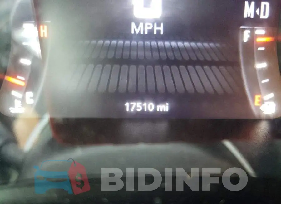 2C3CDZJG3LH185425 Photo# 8