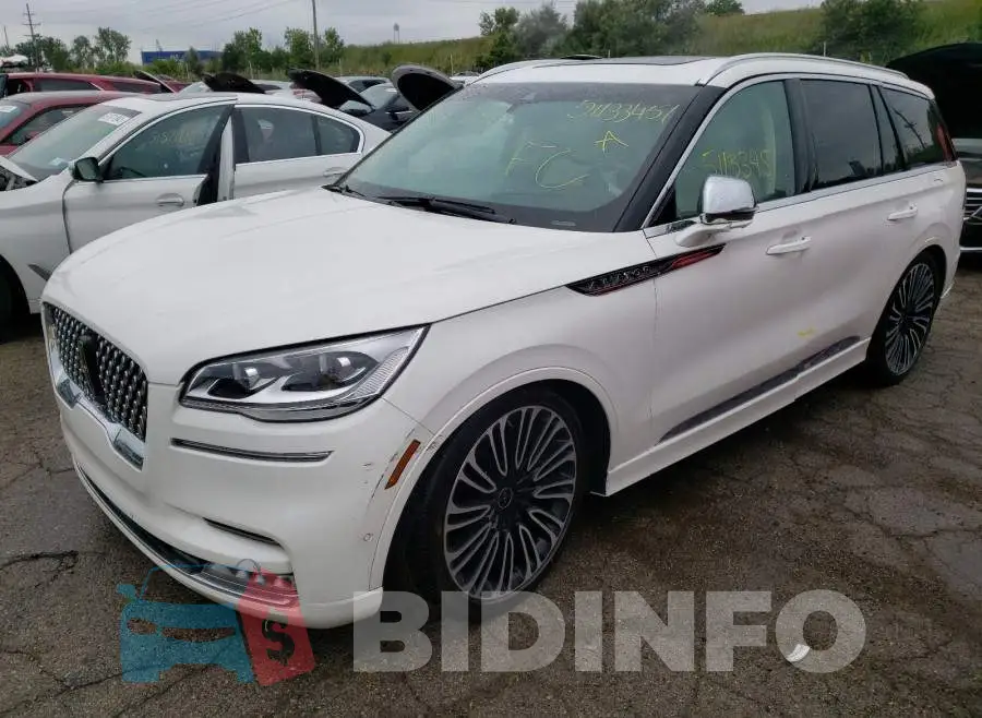 5LM5J9XC0LGL24688 Photo# 2