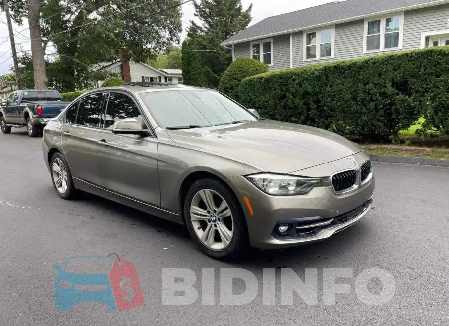 WBA8E3G55GNT80017 Photo# 1