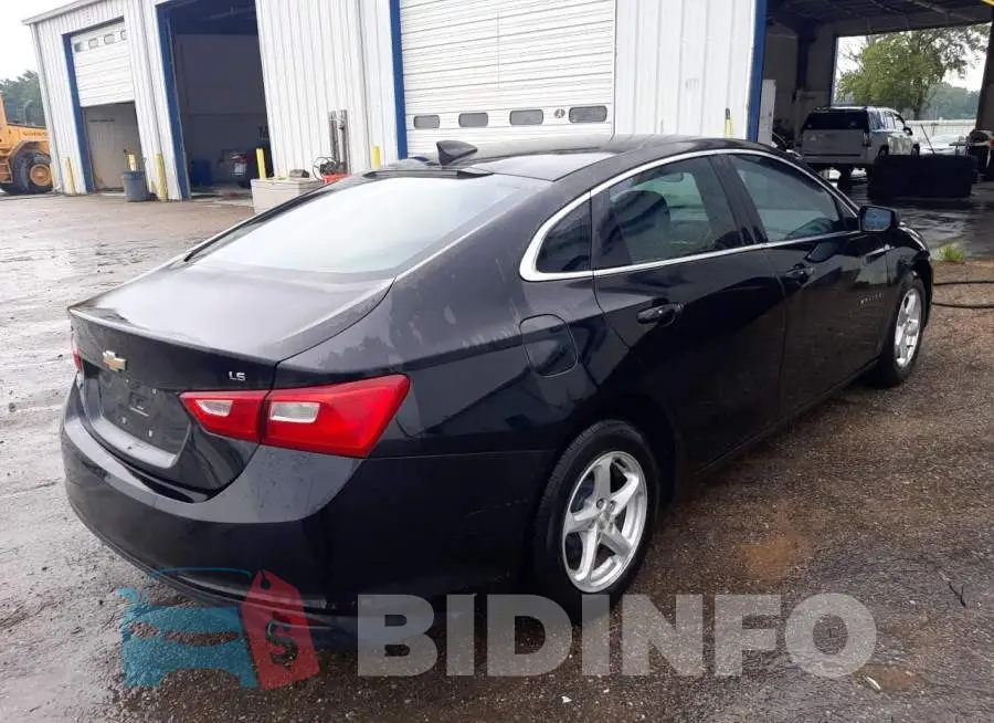 1G1ZB5ST0GF181784 Photo# 4