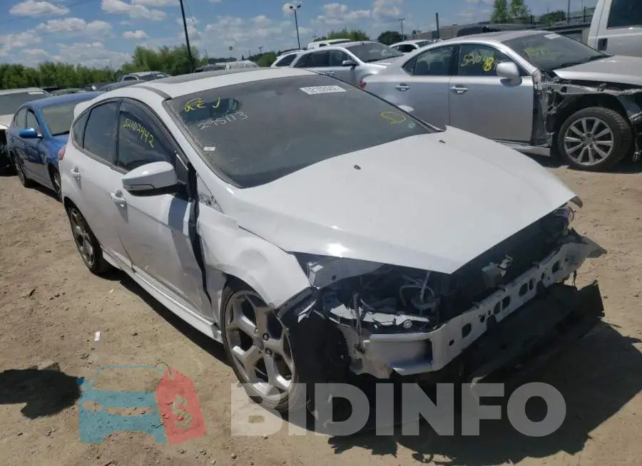 1FADP3L94HL295113 Photo# 1